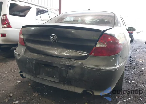 2008 Buick Lacrosse Super z USA, uszkodzony, nr VIN 2G4WN58C881276526